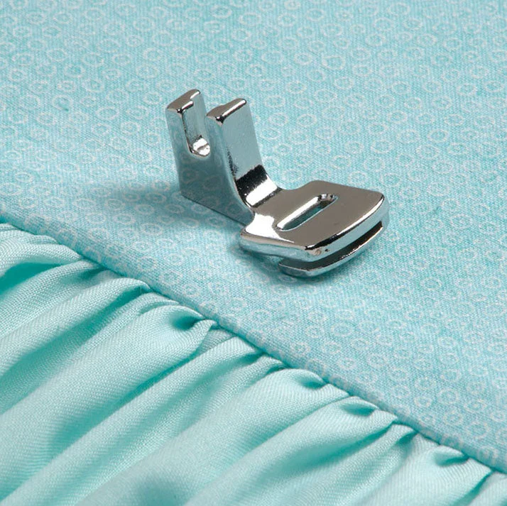 mrsewing3195827