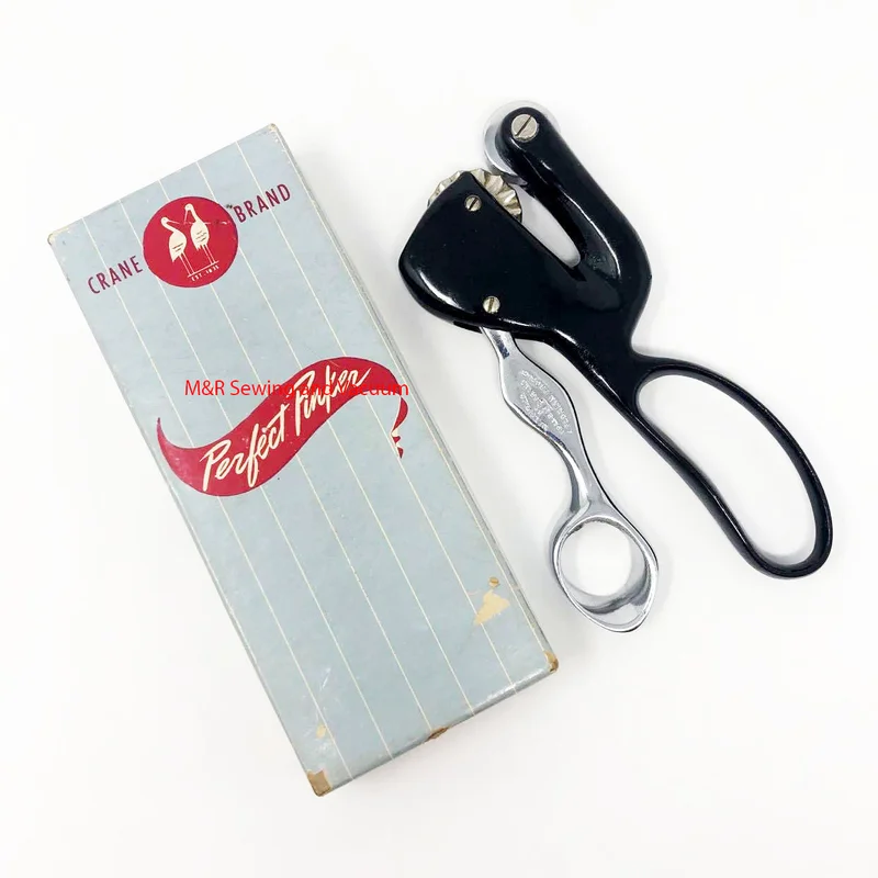 mrsewing3206175