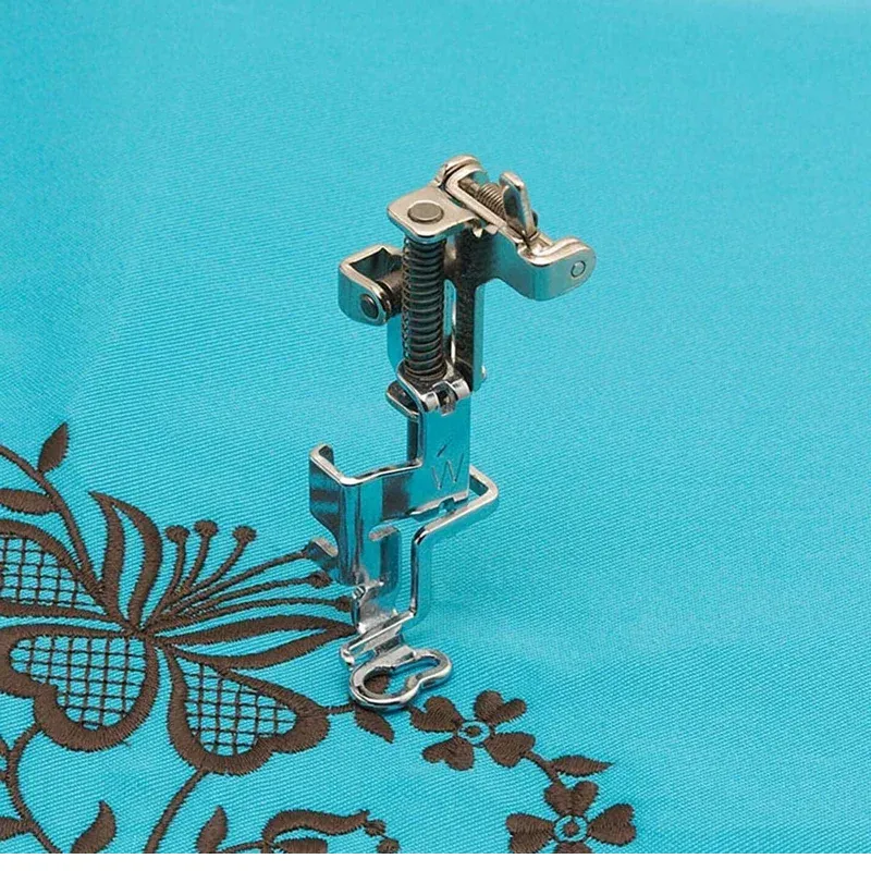 quiltandsew3221521