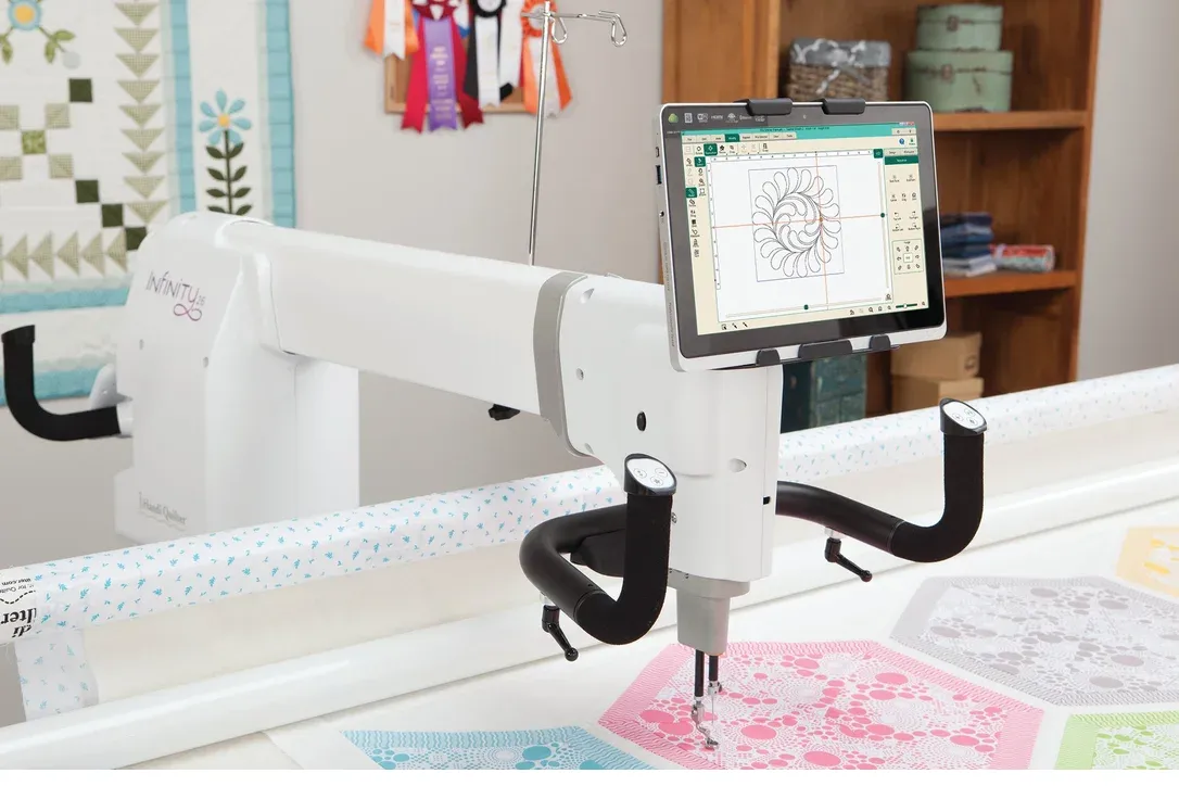quiltandsew3245209