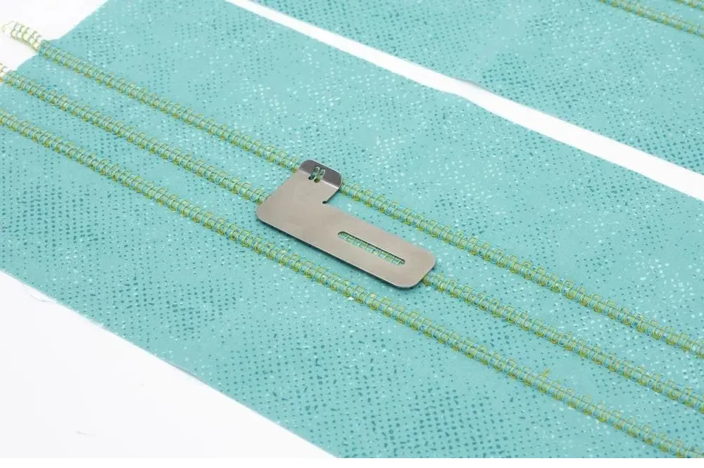 quiltandsew3305253